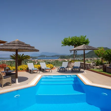 Octavius Villa Lefkada City